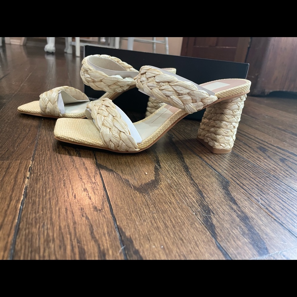 Dolce Vita size 7